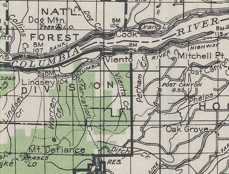 A small section of a gray-and-green map indicating the geographical features along the Columbia River for the Wygant Trail area.
